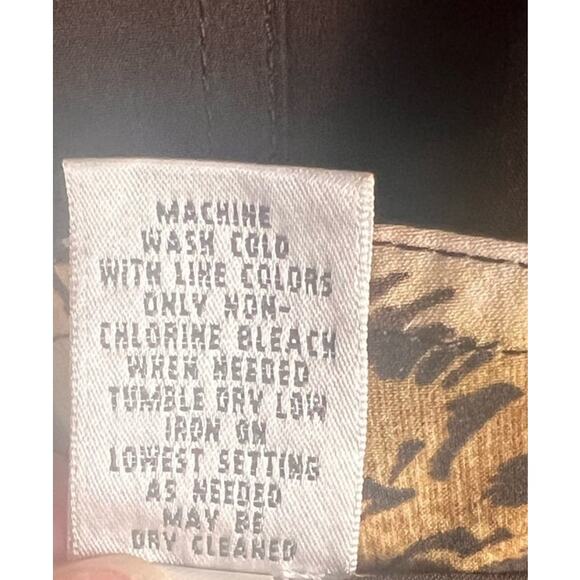 Chico's Zenergy Vest Womens Medium (Chico 1) Reversible Safari Design & Brown - Picture 8 of 8